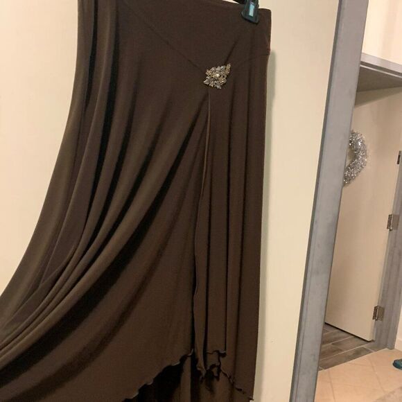 Laura Petites beaded pullover sweater, sz large, EUC, black body, bronze… - Picture 7 of 15